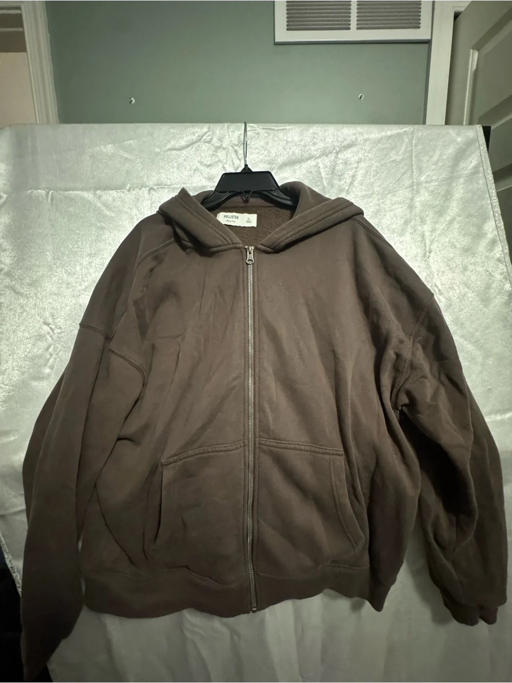 Holister Men's Brown Full-Zip Hoodie Sweater brown